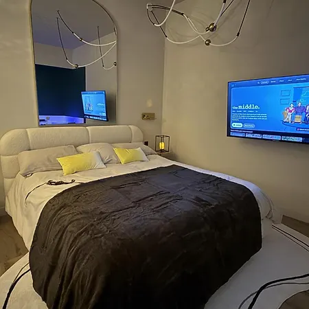 Apartment La