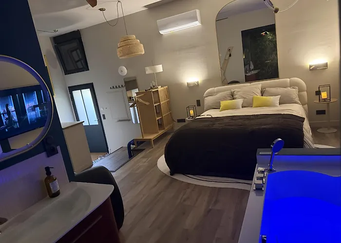 Apartment La Manosque